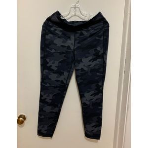 Lolë leggings